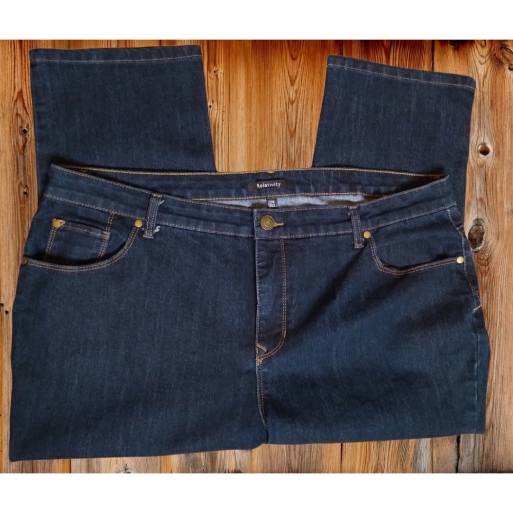 Relativity Jean Capri Pants Dark Wash Roll Up Size 22W